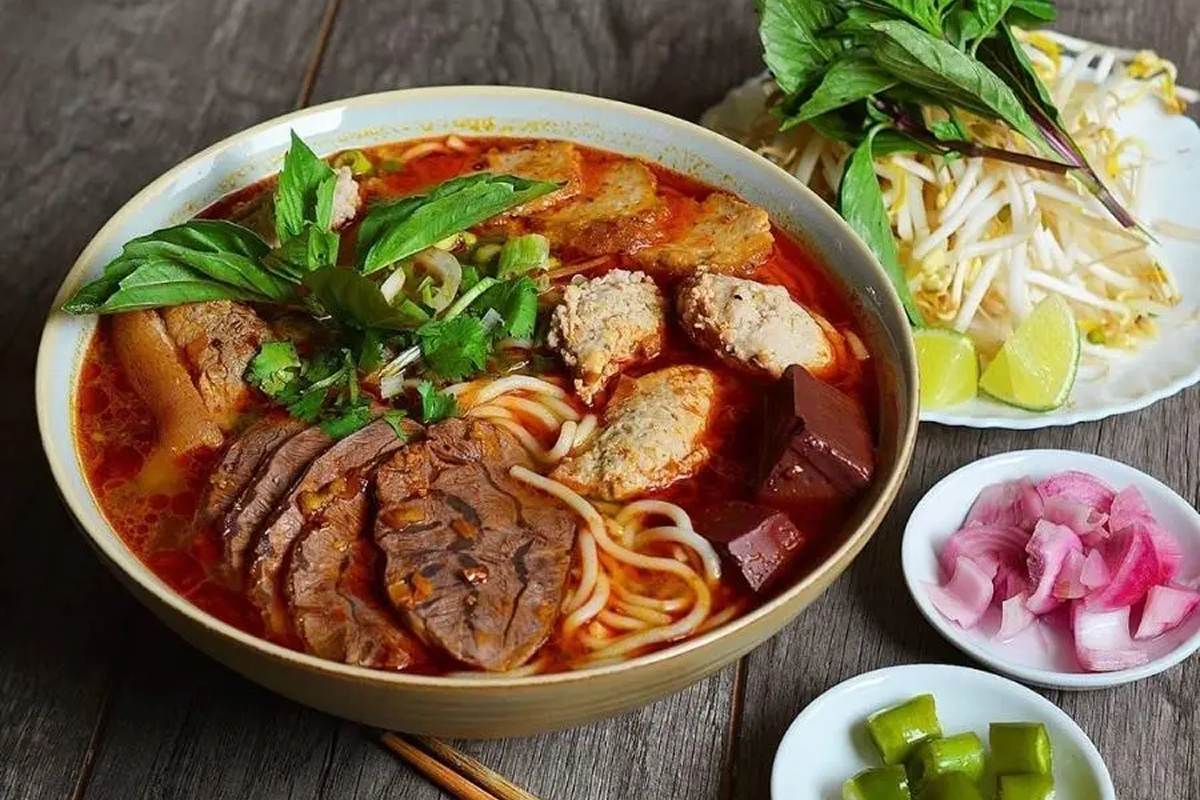 Bún bò Huế