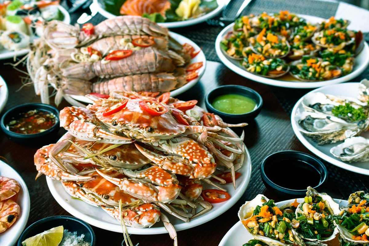 Hải sản Nhật Lệ tươi ngon được chế biến ngay trong ngày