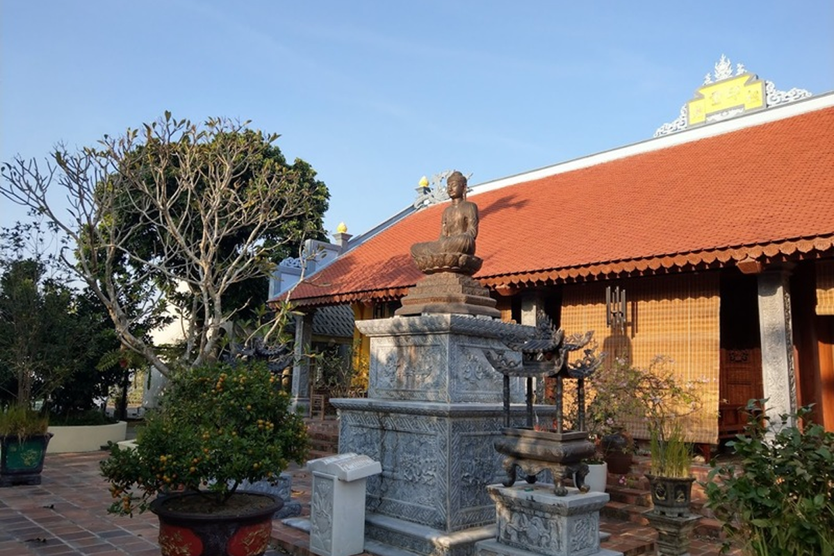 Những góc check-in đẹp tại Chùa Tiên