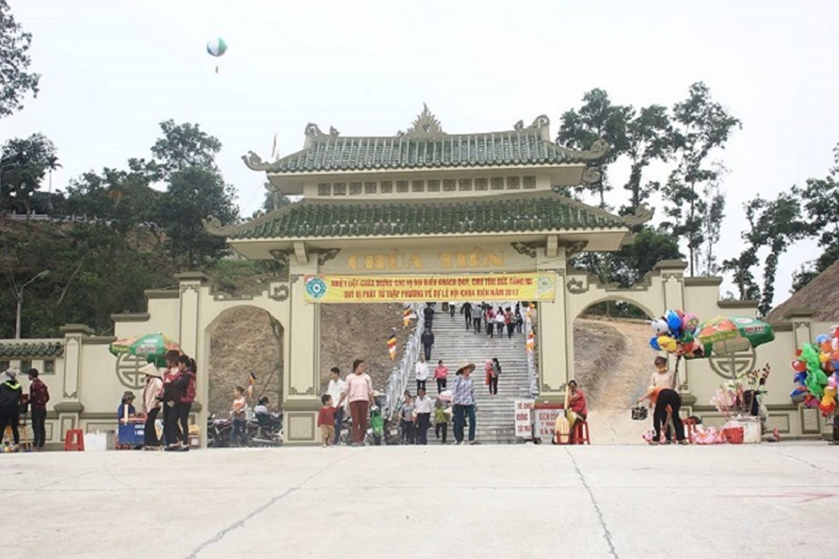 Chùa Tiên Hà Nam