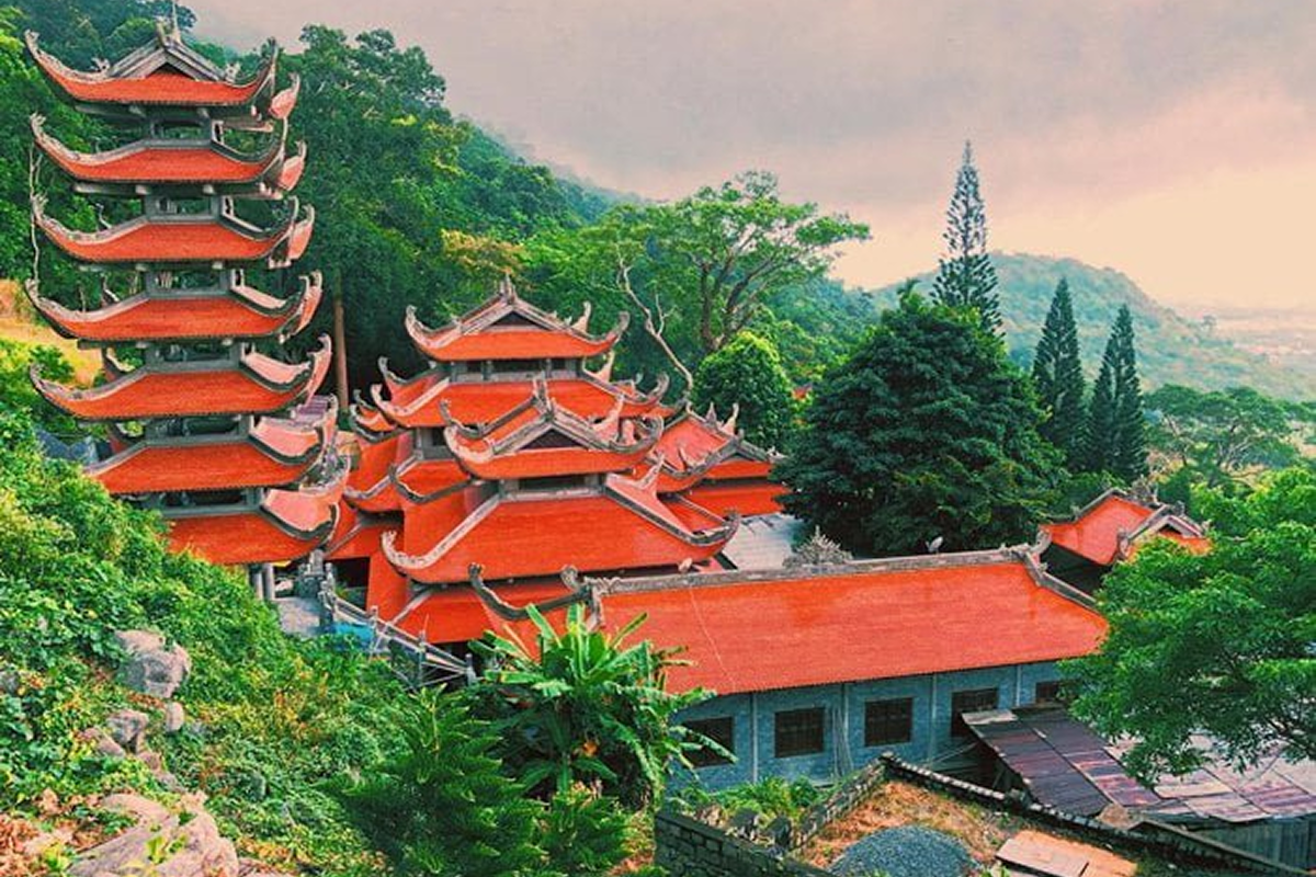 Chùa Linh Sơn Trường Thọ Tà Cú