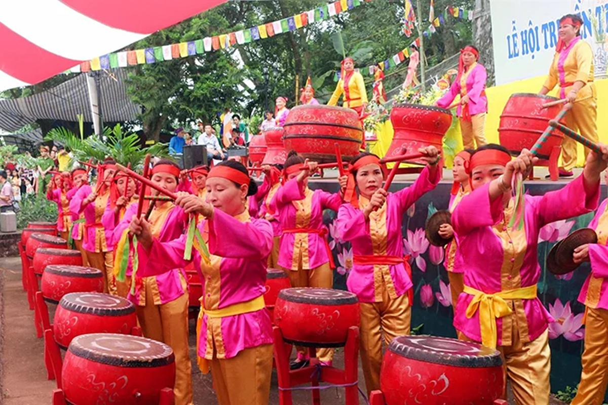 Lễ hội Chùa Long Đọi Sơn