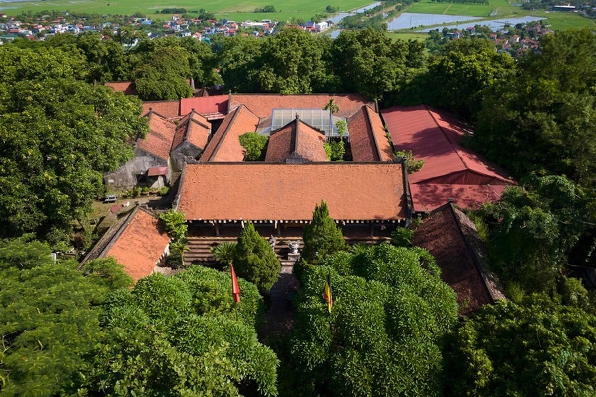 Không gian Phật giáo Chùa Long Đọi Sơn